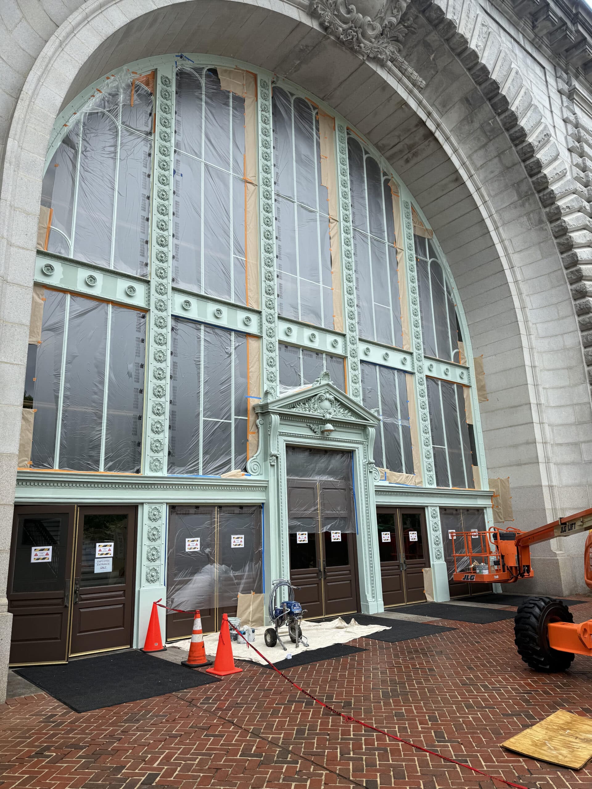 Dahlgren Hall.